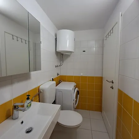 Greta Apartment Vrbnik  Exterior photo