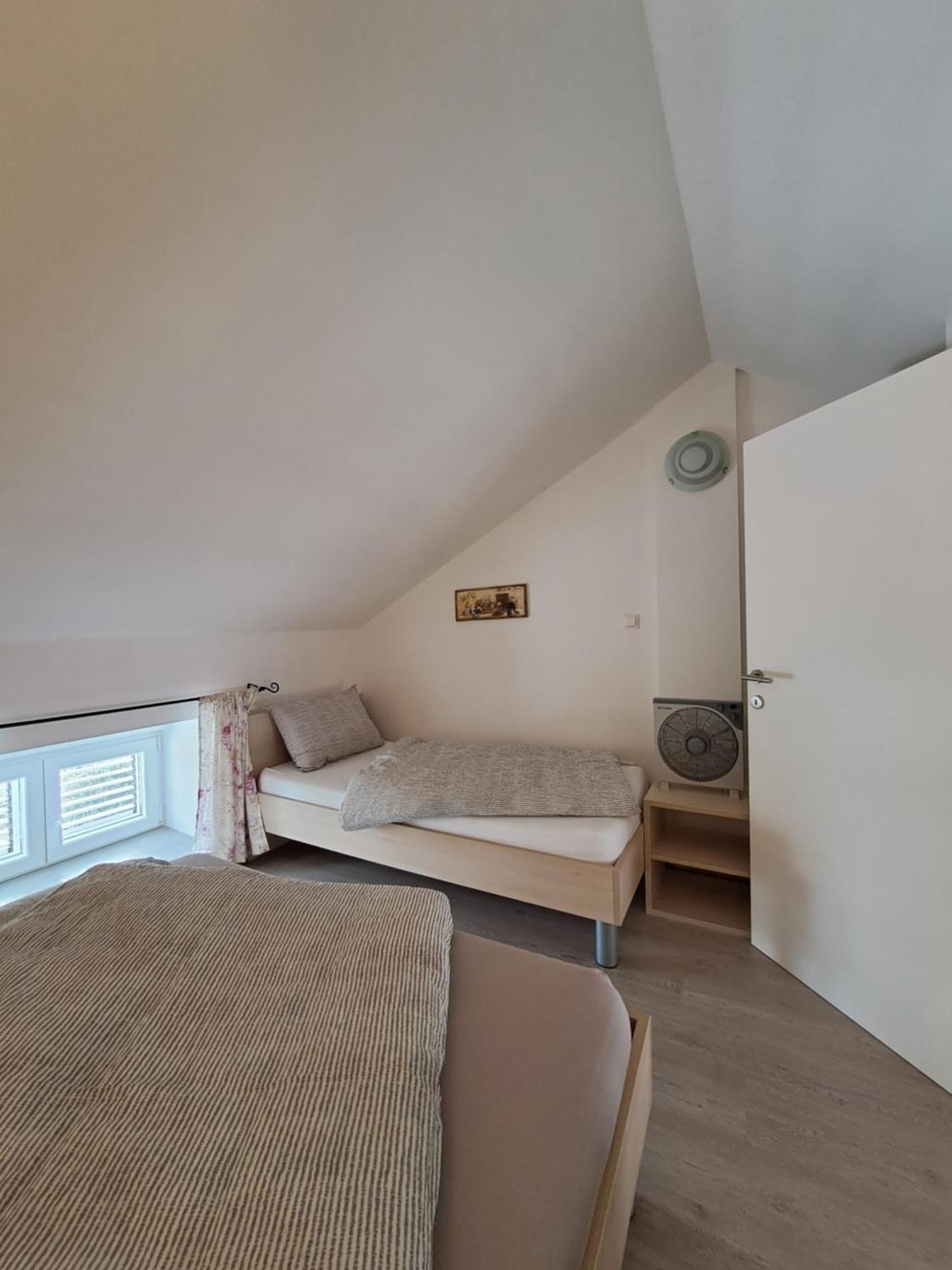 Greta Apartment
