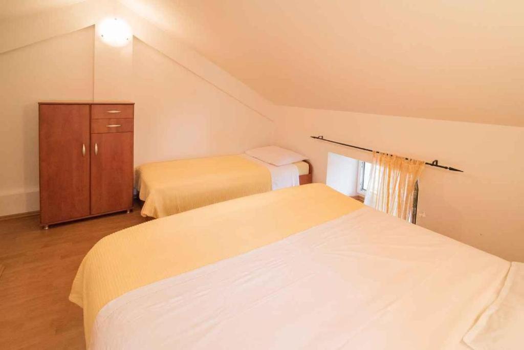 Apartment Greta Vrbnik